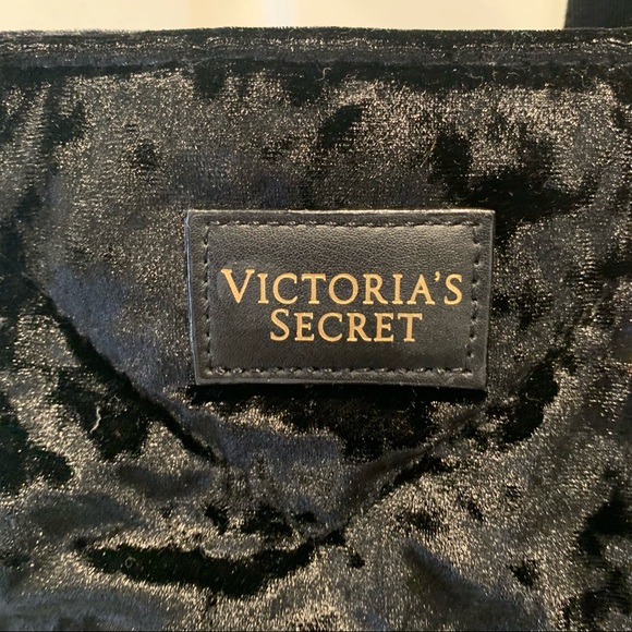 NWT Victoria's Secret Black Crushed Velvet Tote Bag - Picture 6 of 7